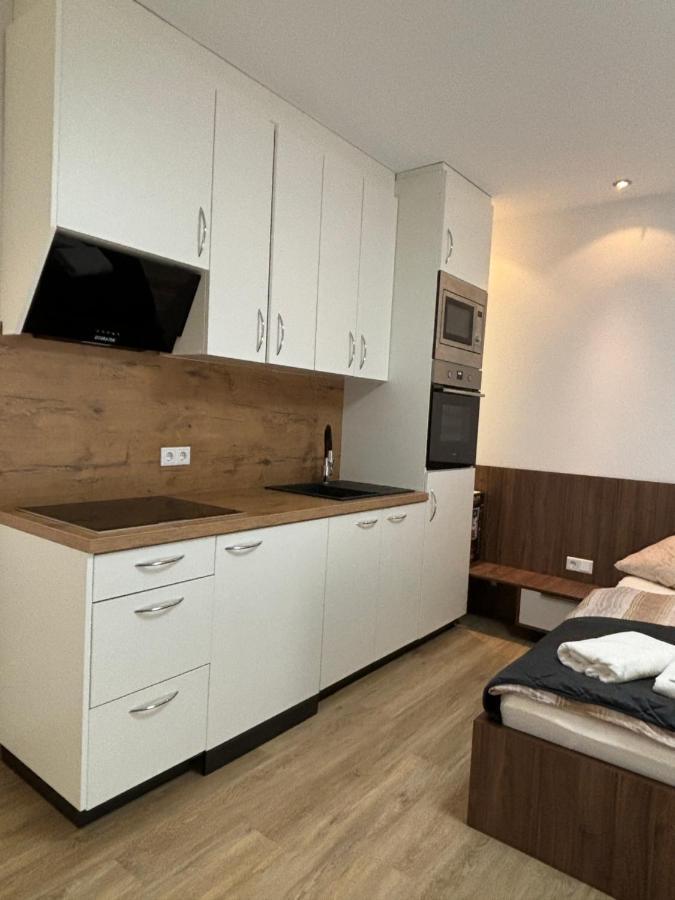 Lenti Duesseldorfer Apartment'S Luaran gambar