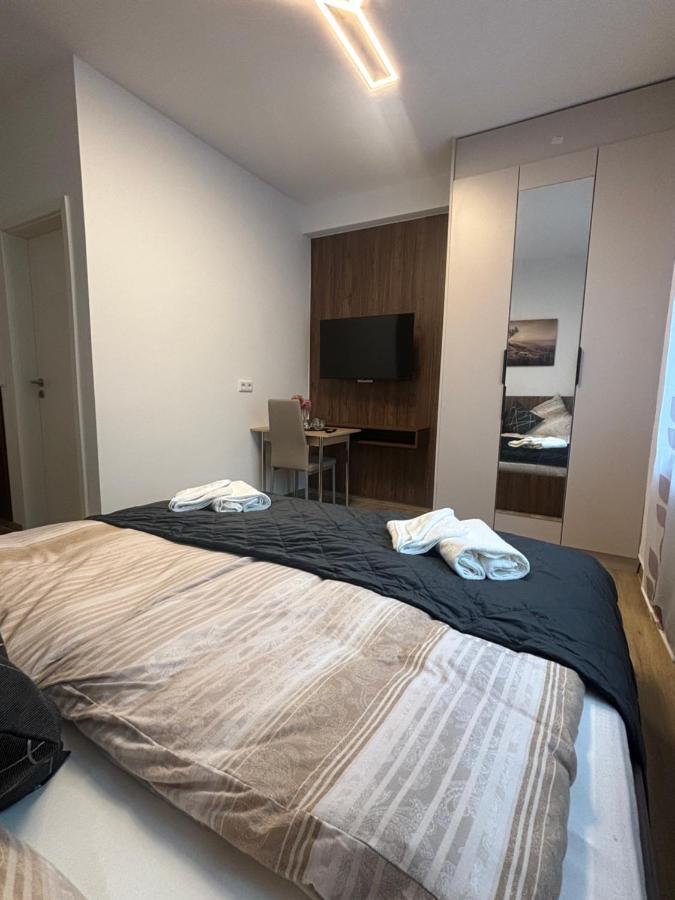 Lenti Duesseldorfer Apartment'S Luaran gambar