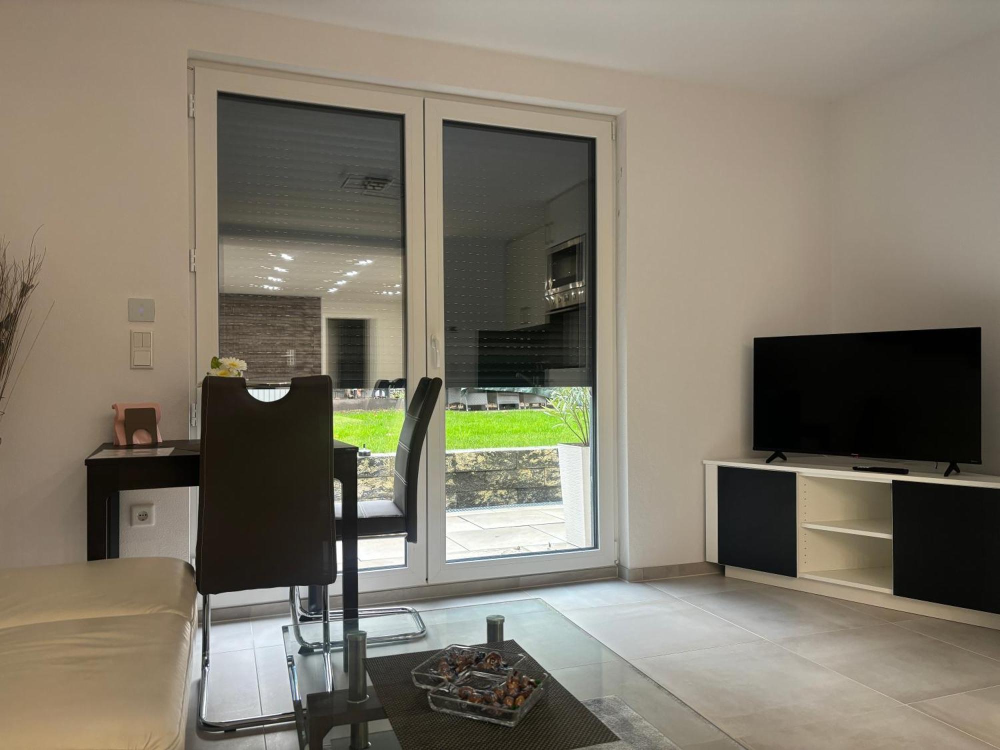 Lenti Duesseldorfer Apartment'S Luaran gambar